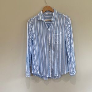 2/$20 BEACH LUNCH LOUNGE Blue Striped Button down Long Sleeve Collared Top M
